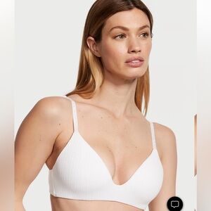 Victoria’s Secret - Lightly Lined Pointelle Bra